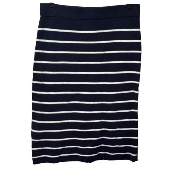 Banana Republic Navy and White Pencil Skirt - Picture 3 of 5